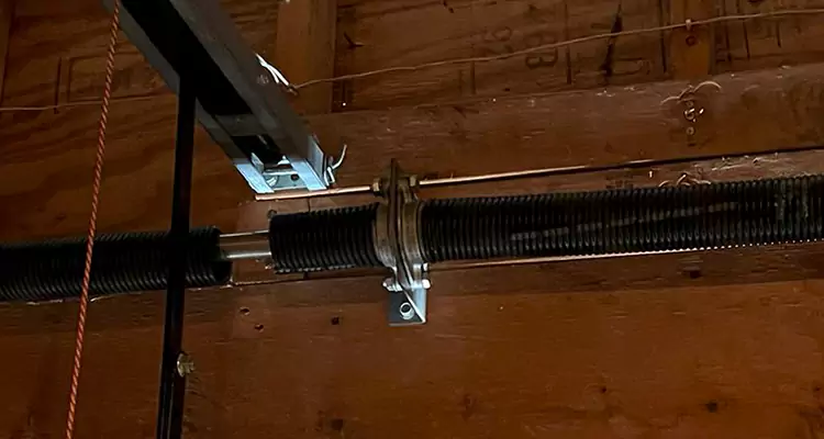 Garage Door Lift Cable Replacement in Lake Worth, FL