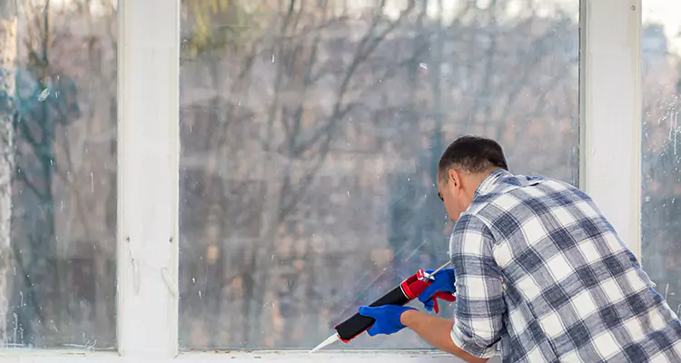 Quality Sliding Shower Door Repair for Closing Issues in Lake Worth, FL