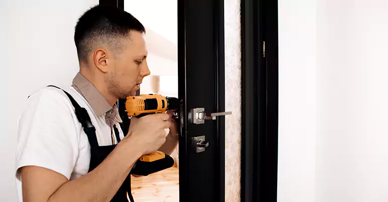 Aluminum Storefront Doors Repair in Lake Worth, FL