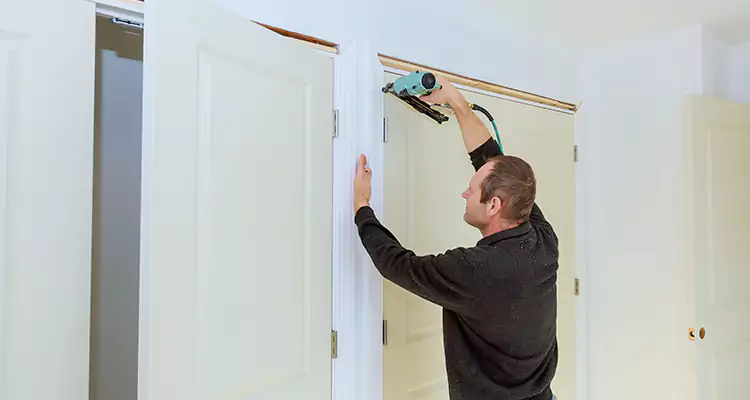 Top Rated Door Fixing ServiceFixing Garage Door Track in Lake Worth, FL
