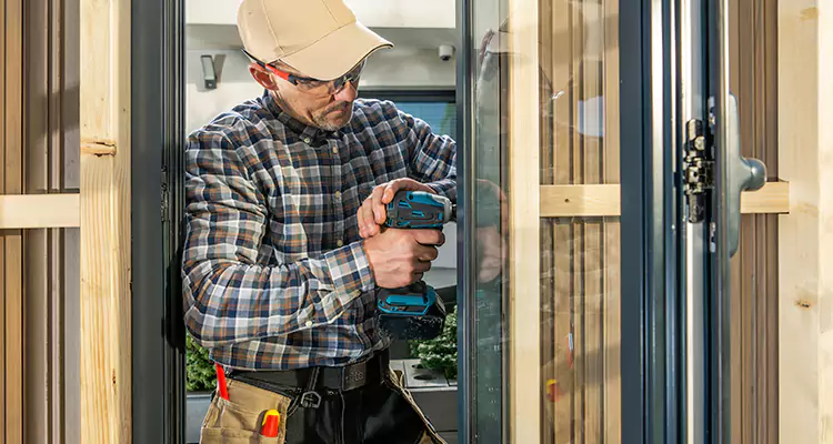 Top-Rated Patio Door Handle and Lock Repair Service for Homeowners in Lake Worth, FL
