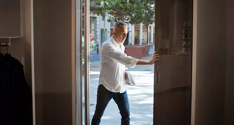 Reliable Pella Patio Door Repair Services for Opening Issues in Lake Worth, FL