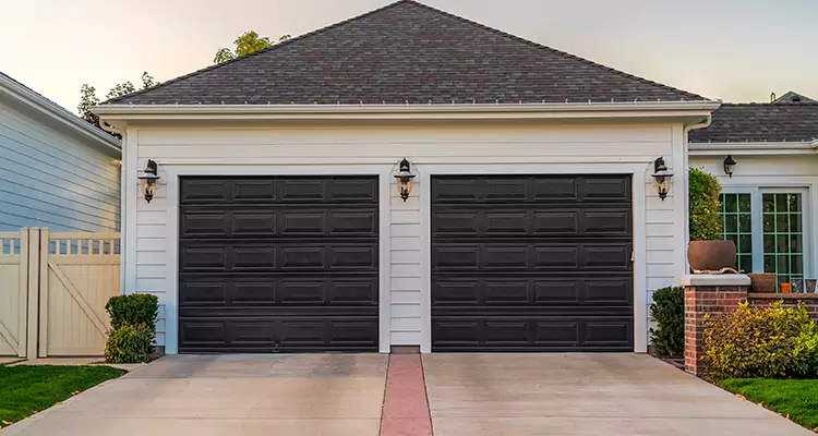 Residential Local Garage Door Repair in Lake Worth, FL