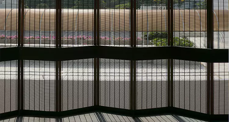 Front Screen Door Repair in Lake Worth, FL