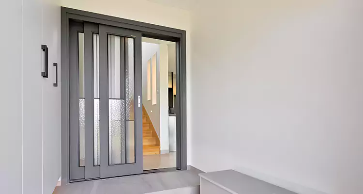 Commercial Sliding Door Contractor in Lake Worth, FL